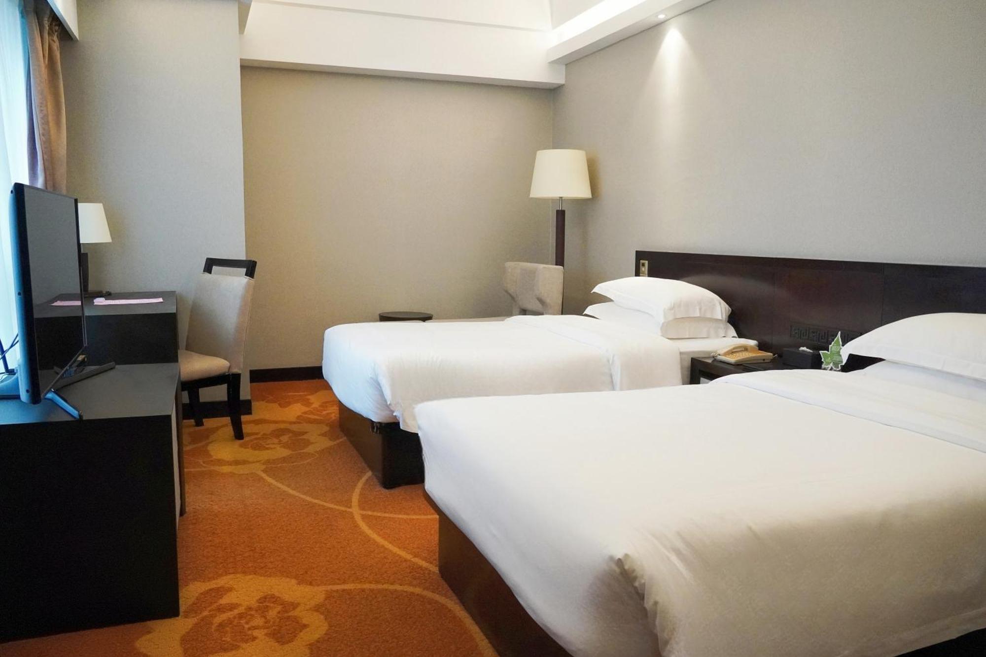 Landmark International Hotel Guangzhou Buitenkant foto